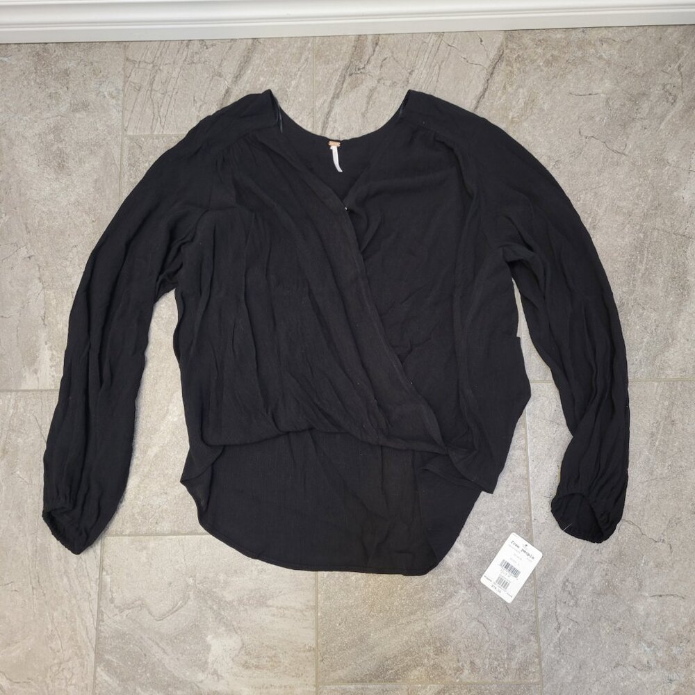 Free People Top Women's Large Black Crinkle Puff Sleeve Crossover Wrap Blouse